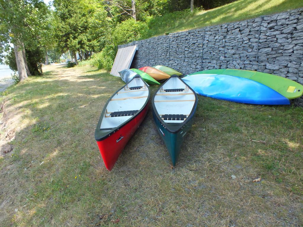 Sandbanks Summer Village Cottages Cherry Valley Eksteriør bilde