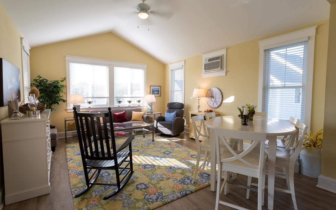 Sandbanks Summer Village Cottages Cherry Valley Eksteriør bilde