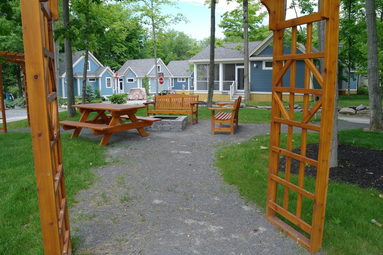 Sandbanks Summer Village Cottages Cherry Valley Eksteriør bilde